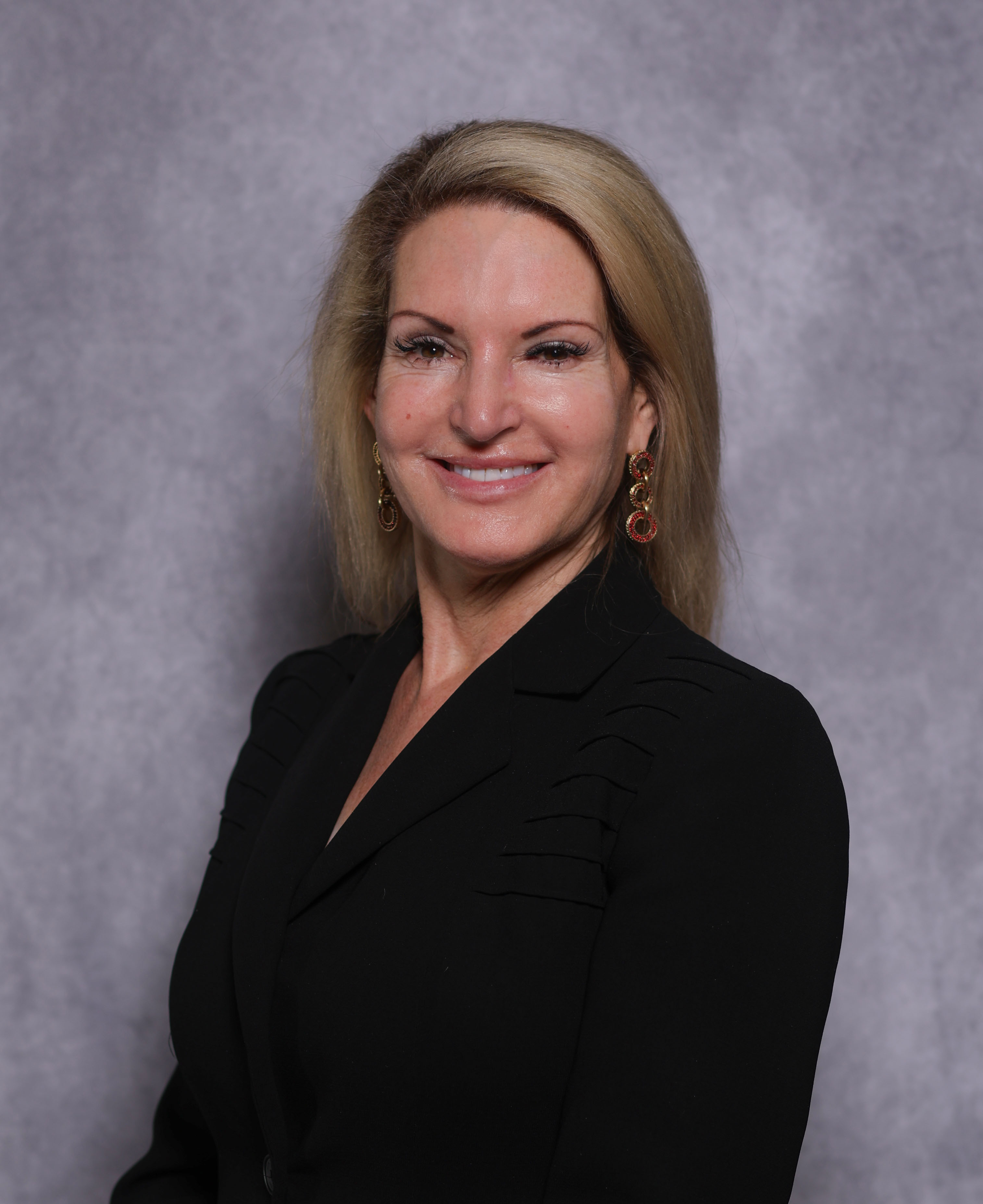 Photo of Tina Falter